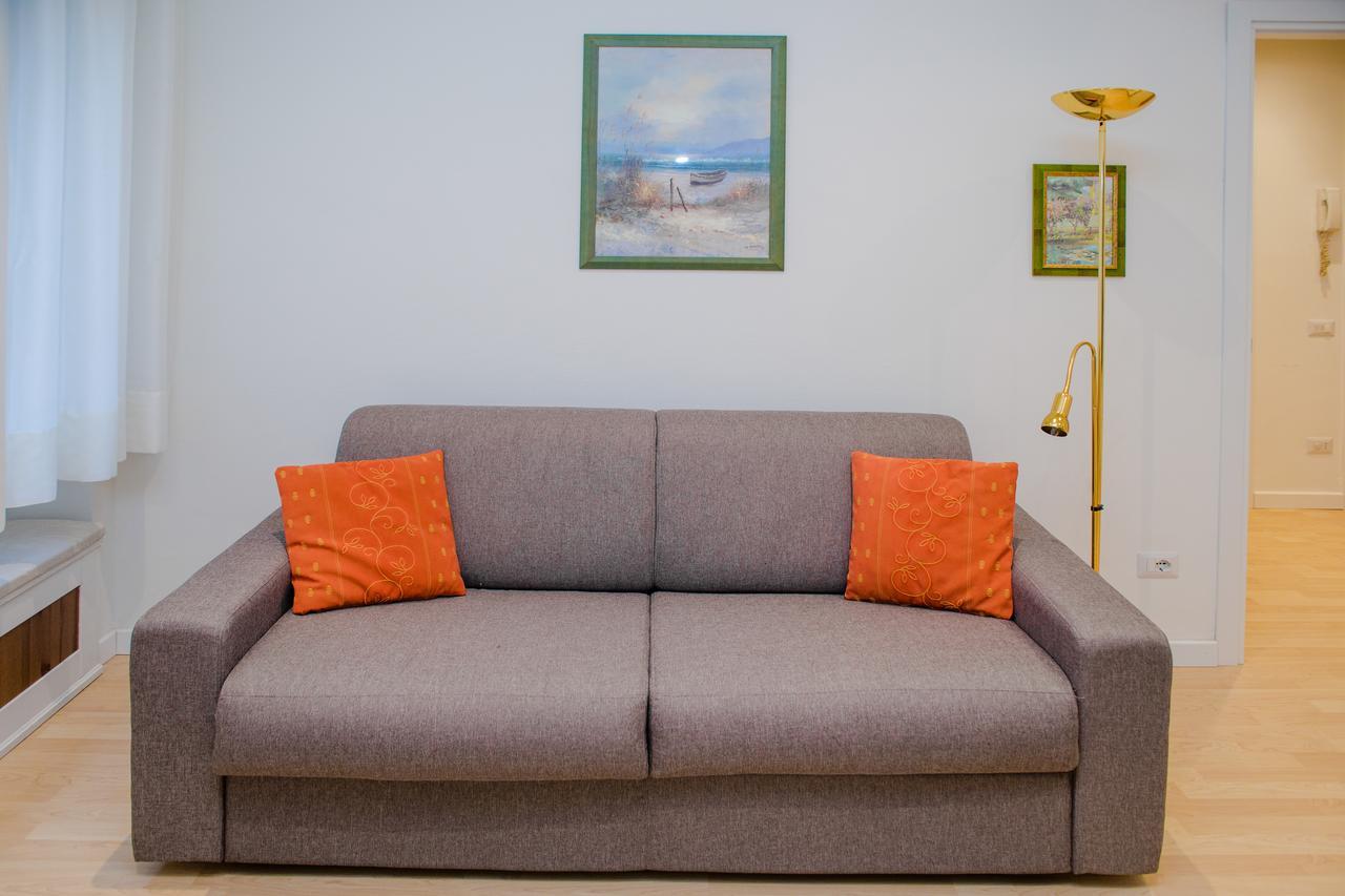 Guesthost - Istria M5 Cozy Apartment Milano Eksteriør billede